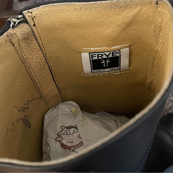 Frye Melissa Harness Inside Zip Tall Boot Black Size 6.5 B Black Smooth Leather - Picture 10 of 12